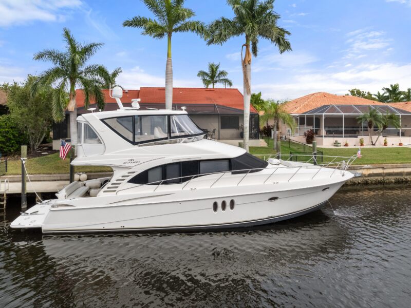 2008 Ovation 52