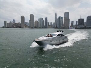 2008 Pershing 62 for sale - photo 3