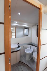 2008 Pershing 62 for sale - photo 8