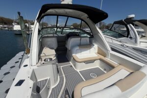 2008 Sea Ray Sundancer 330 for sale - photo 4