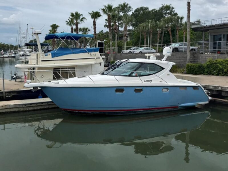 2008 Tiara Yachts 3500 Sovran