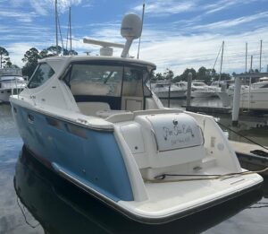 2008 Tiara Yachts 3500 Sovran for sale - photo 3