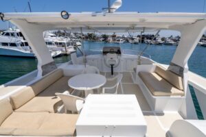 2009 DeFever 45 Motoryacht for sale - photo 3