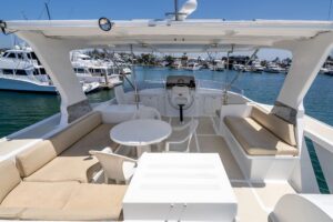 2009 DeFever 45 Motoryacht for sale - photo 3