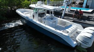 2009 Everglades 350 Center Console for sale