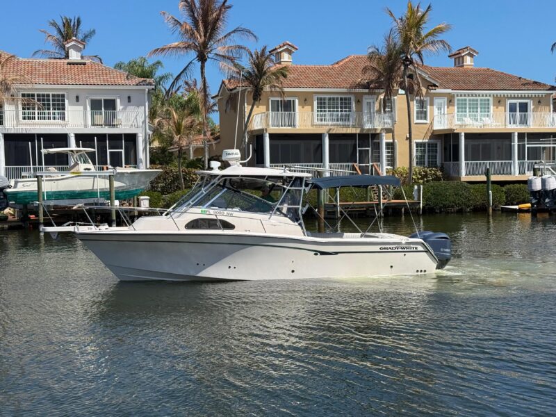 2009 Grady-White Marlin 300