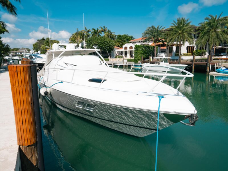 2009 Intrepid 475 Sport Yacht