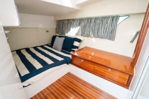 2009 Intrepid 475 Sport Yacht for sale - photo 5