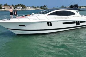 2009 Lazzara LSX 75 for sale