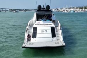 2009 Lazzara LSX 75 for sale - photo 4