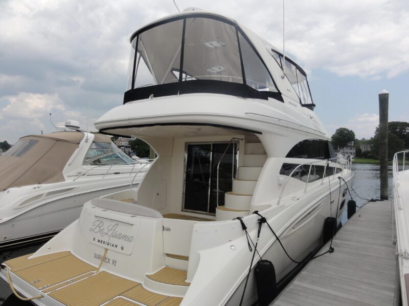 2009 Meridian 441 Sedan