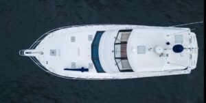2009 Riviera 47 Enclosed Flybridge Series II for sale - photo 2