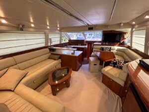 2009 Riviera 47 Enclosed Flybridge Series II for sale - photo 4