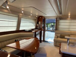 2009 Riviera 47 Enclosed Flybridge Series II for sale - photo 6