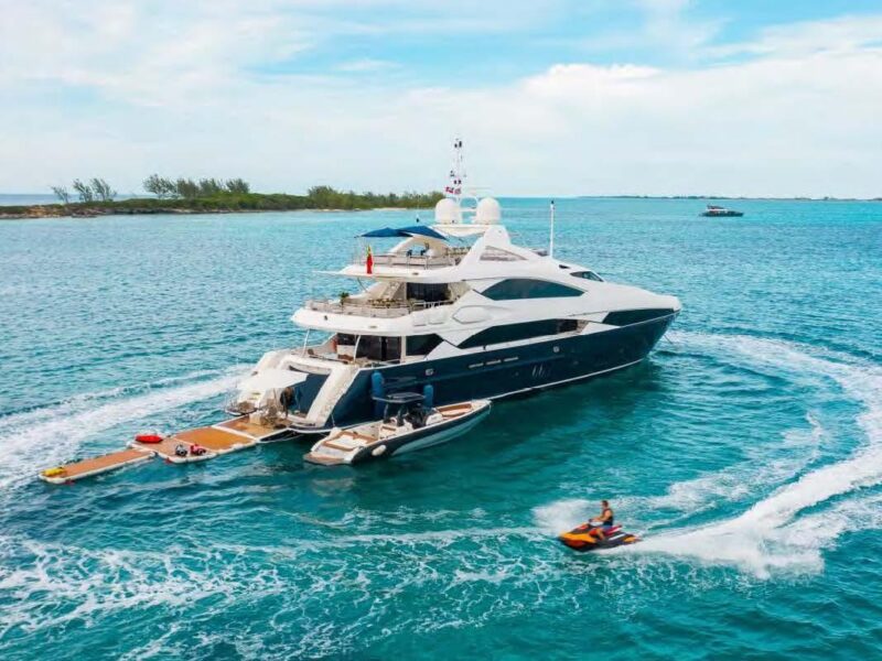 2009 Sunseeker 37 Metre Yacht