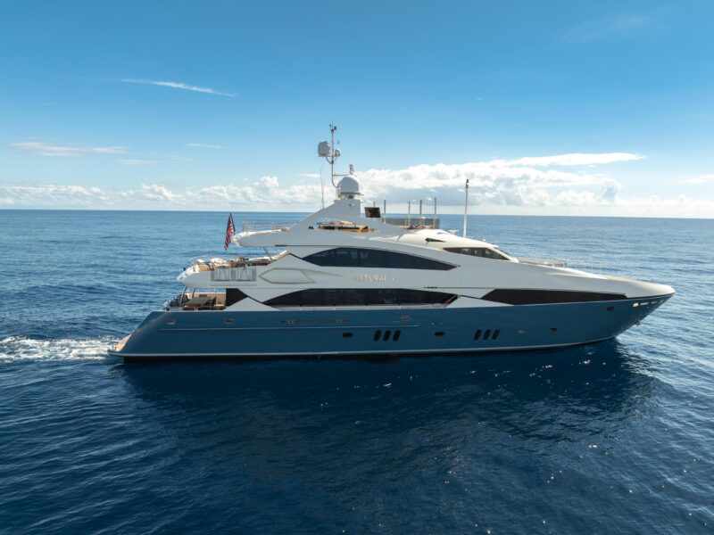 2009 Sunseeker 37 Metre Yacht