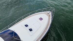 2009 Uniesse 68 Sport Yacht for sale - photo 6