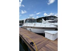 2010 Rinker 400 Express Cruiser for sale - photo 5
