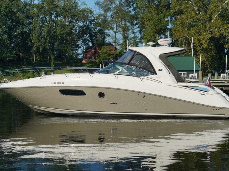 2010 Sea Ray Sundancer 370