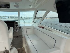2010 Sea Ray Sundancer 540 for sale - photo 8