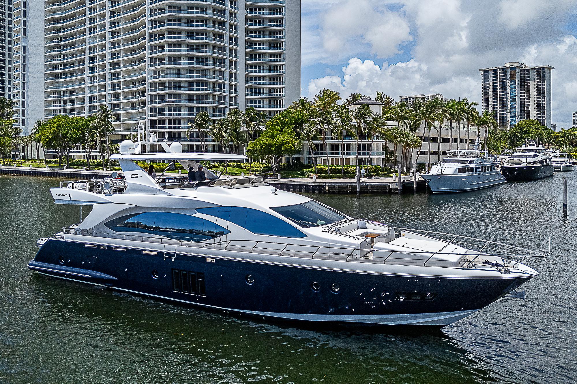 2011 Azimut 82 for sale