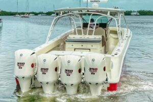 2011 Hydra-Sports 4200 SF for sale - photo 2