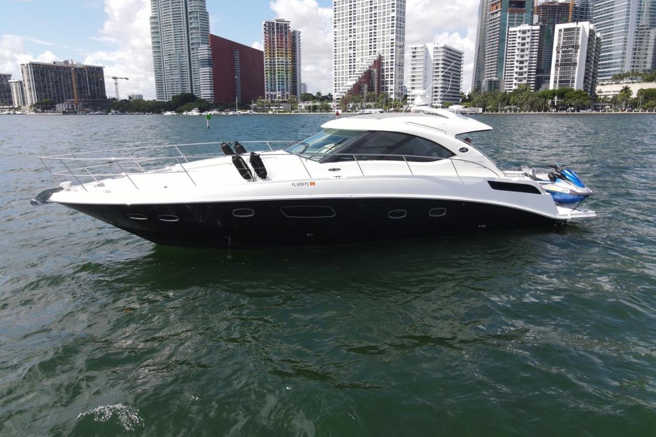 2011 Sea Ray 470 Sundancer