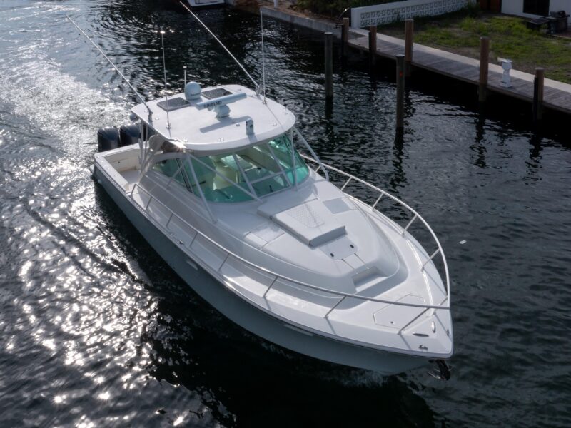 2011 SeaVee 430 Sportfish Express