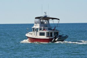 2012 American Tug 365 Flybridge for sale - photo 3