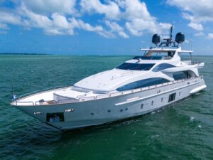 2012 Azimut Grande 105 for sale - photo 3