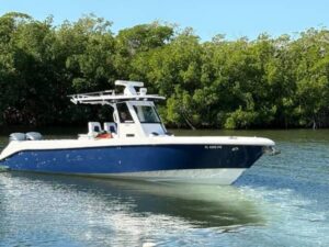 2012 Everglades 325 Center Console for sale - photo 2