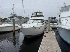 2012 Meridian 441 Sedan for sale - photo 3