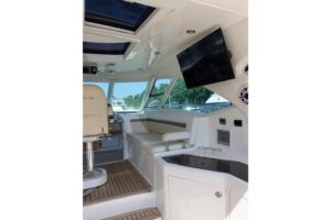 2012 Sea Ray Sundancer 540 for sale - photo 3