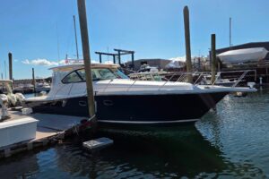 2012 Tiara Yachts 3900 Open for sale - photo 4