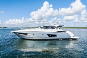2013 Azimut Atlantis 48 for sale - photo 2