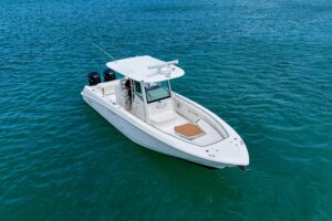 2013 Boston Whaler 320 Outrage for sale - photo 5