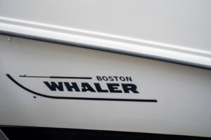2013 Boston Whaler 320 Outrage for sale - photo 7