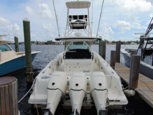 2013 Boston Whaler 370 Outrage for sale - photo 8