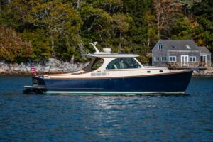 2013 Hinckley Talaria 34 for sale - photo 2