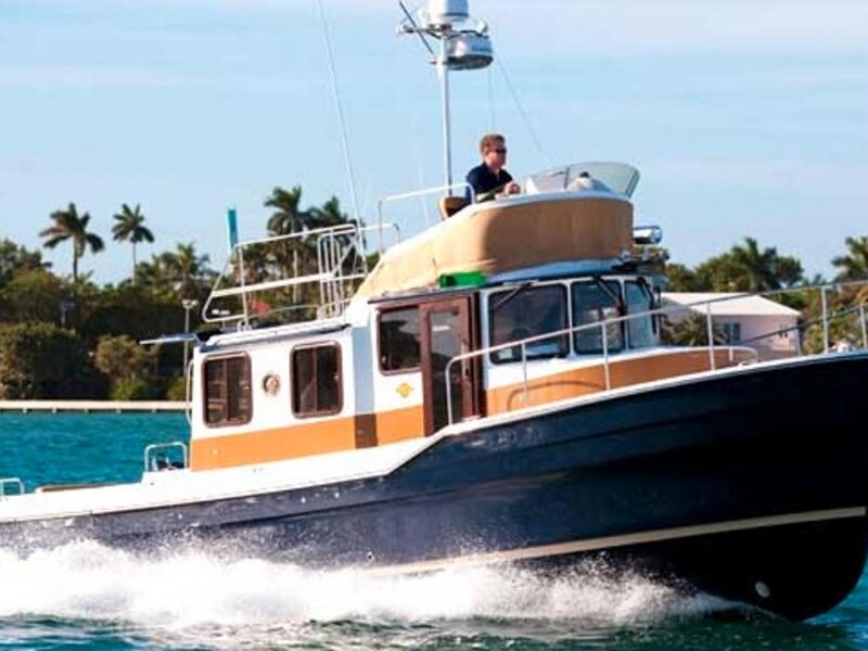 2013 Ranger Tugs R-31