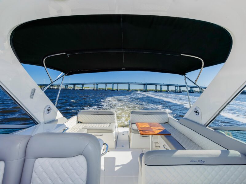 2013 Sea Ray 370 Venture