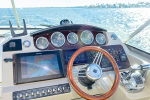 2013 Sea Ray 370 Venture for sale - photo 2