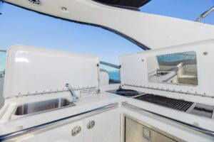 2013 Sea Ray 370 Venture for sale - photo 7