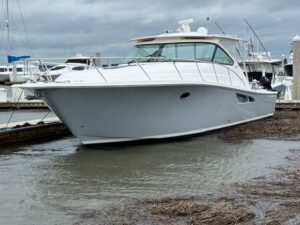 2013 Tiara Yachts 4300 Open for sale