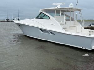 2013 Tiara Yachts 4300 Open for sale - photo 2