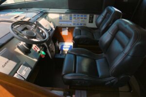 2014 Fairline Squadron 78 Custom for sale - photo 5