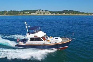 2014 Grand Banks 46 Eastbay FB for sale - photo 5