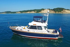 2014 Grand Banks 46 Eastbay FB for sale - photo 6