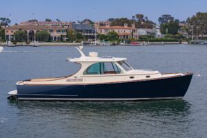 2014 Hinckley Talaria 34 for sale - photo 7
