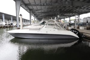 2014 Intermarine 380 Sport for sale